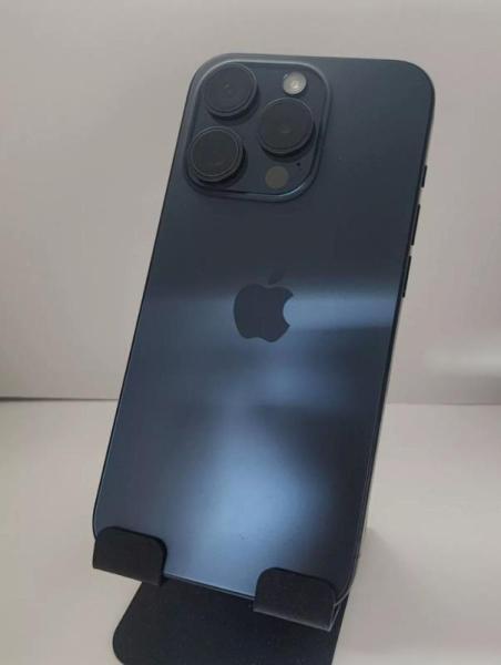 Box of Apple iPhones - Grade A Unlocked