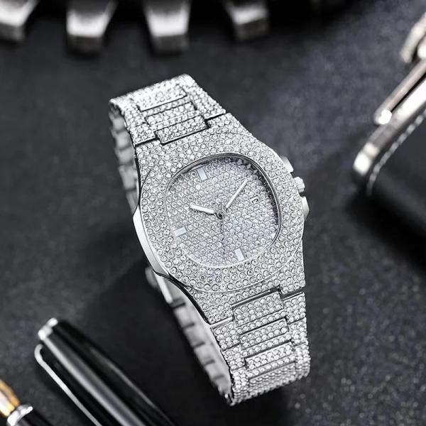 Qty: 40 - New Luxury Style Watches for Men & Women Quartz