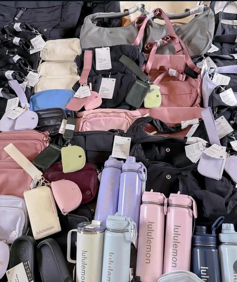 Lululemon Makeup Bag | Buy wholesale Lululemon Bags