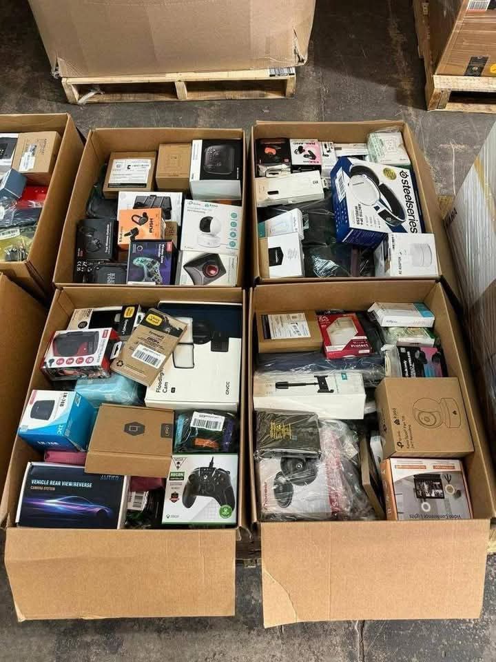 Assorted Consumer Electronics And Small Appliances Package