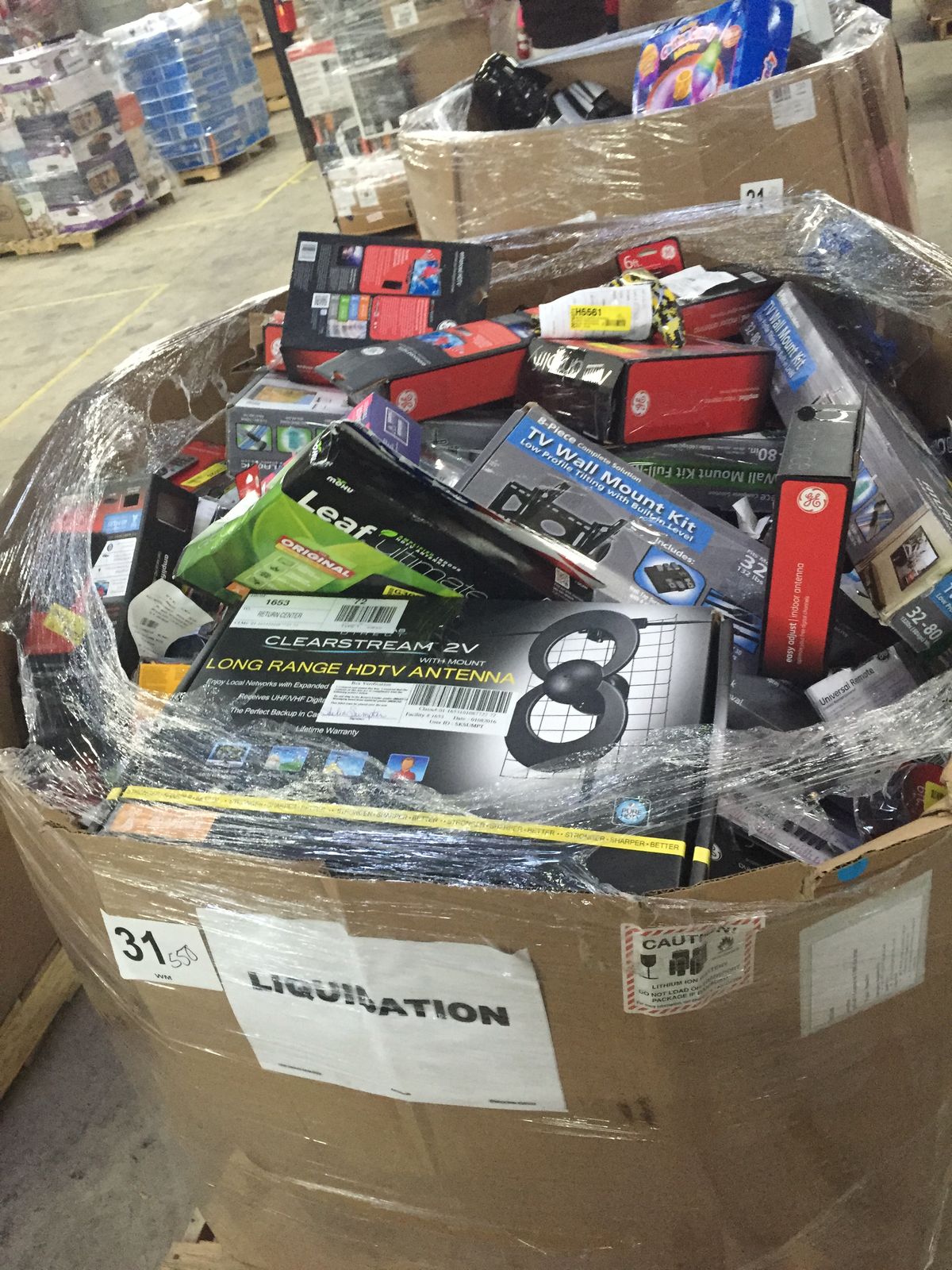Assorted Consumer Electronics Package
