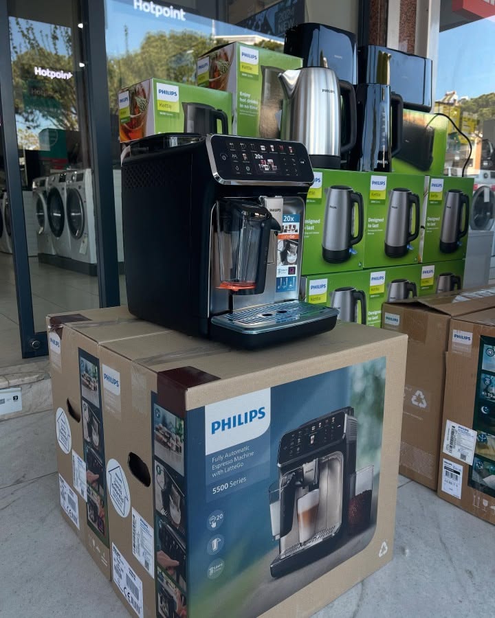 Assorted Kitchen Appliances Lot