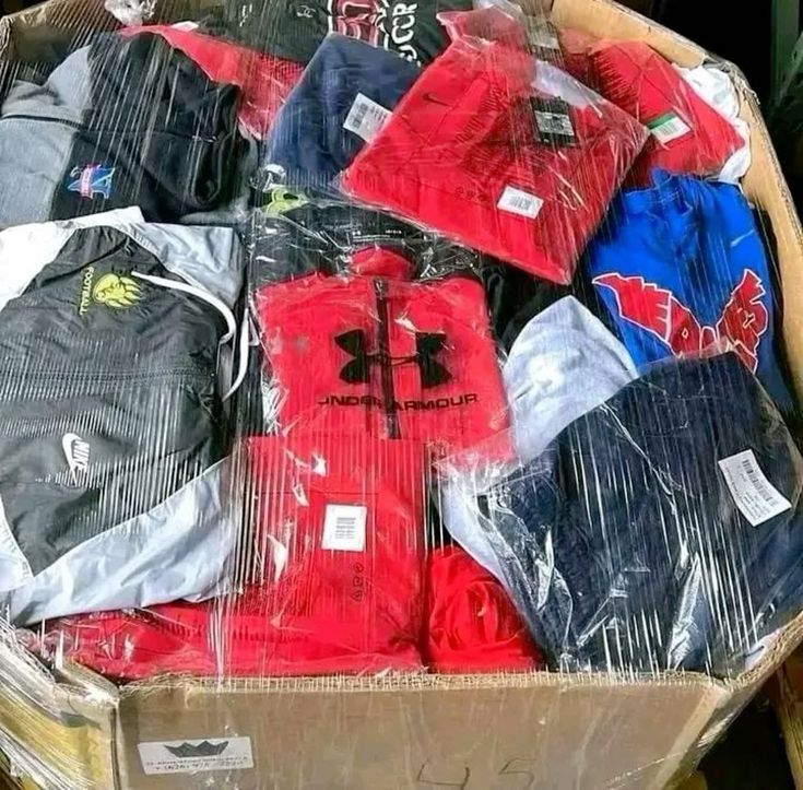 Assorted Mens Sportswear Apparel Lot