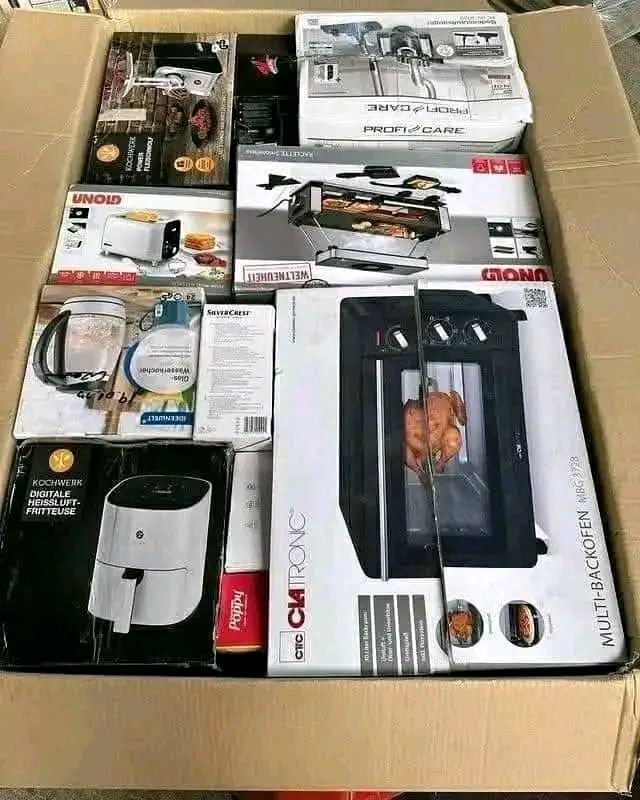Assorted Small Kitchen Appliances Pallet Lot