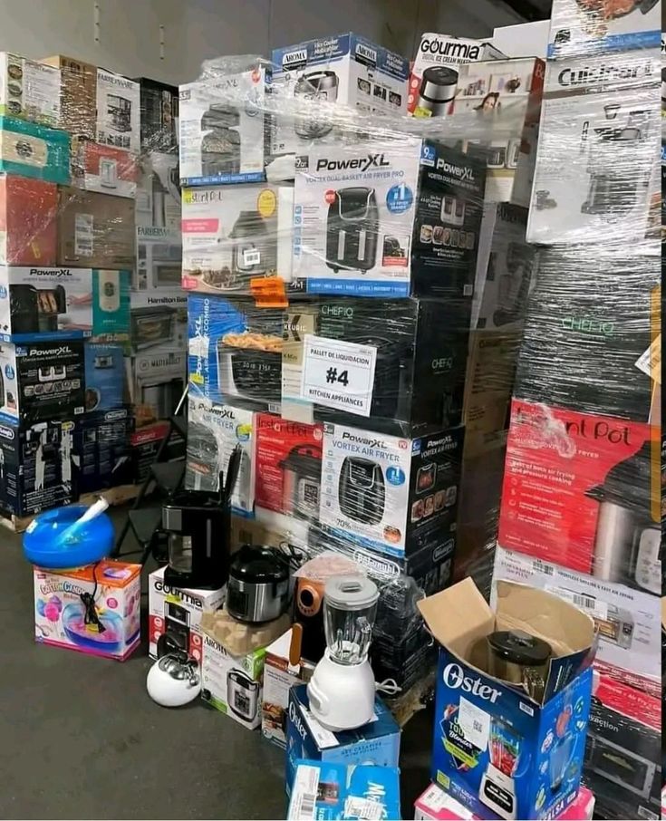 Assorted Small Kitchen Appliances Pallet Lot