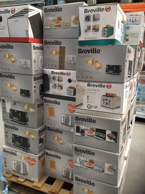 Assorted Toasters And Kitchen Appliances Pallet Lot