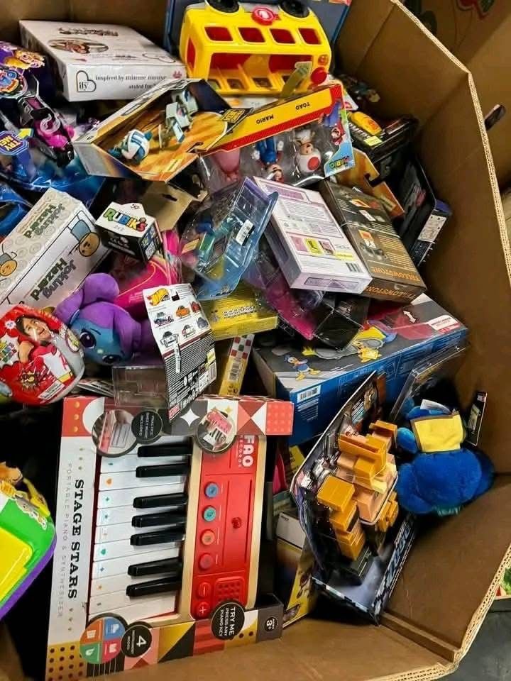 Assorted Toys And Games Pallet Lot
