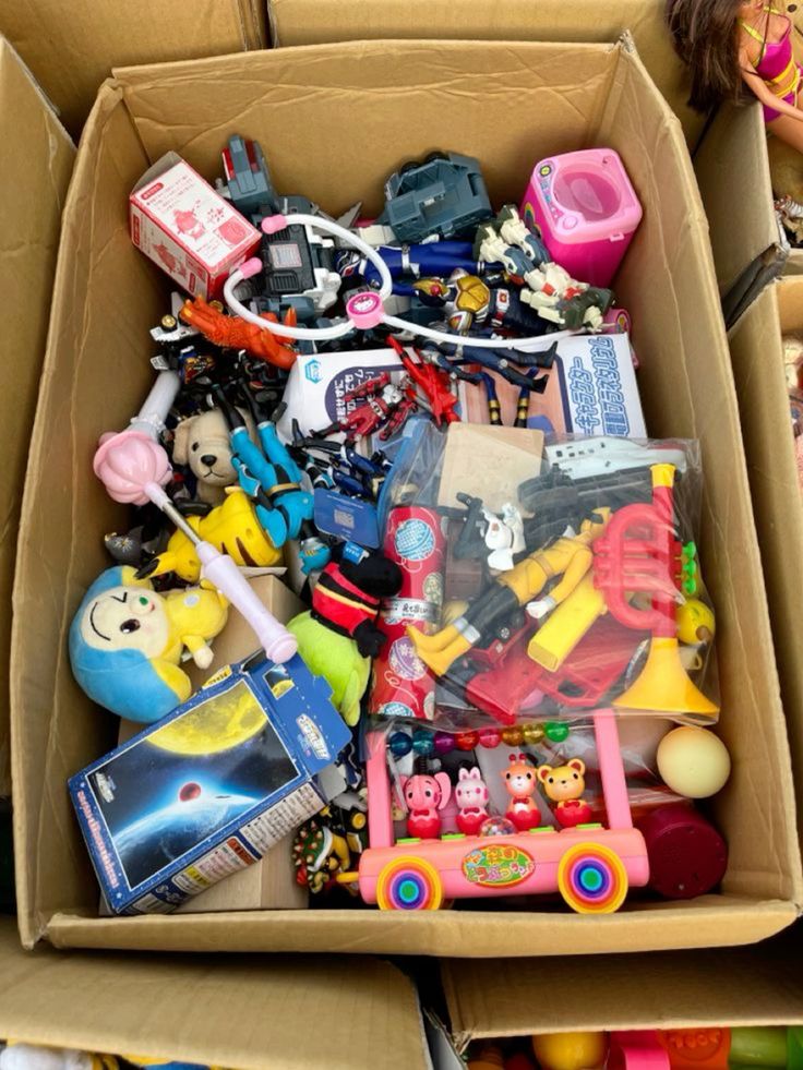 Assorted Toys And Games Pallet Lot