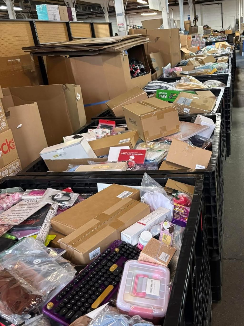 Wholesale Mixed Merchandise Pallet