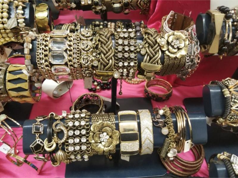 200 Massive Jewelry Overstock Blowout Stunning Pieces - Image 13