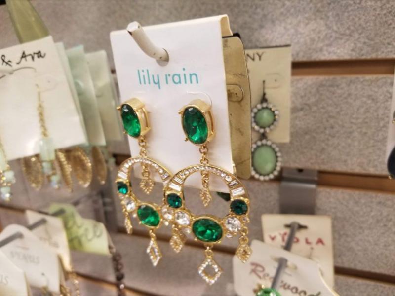 200 Massive Jewelry Overstock Blowout Stunning Pieces - Image 19