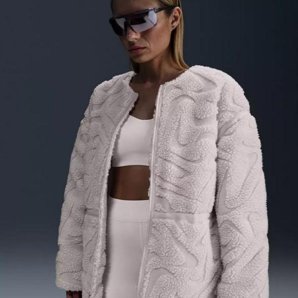 4 Pallets of Apparel, Licensed Goods and Accessories - Image 2