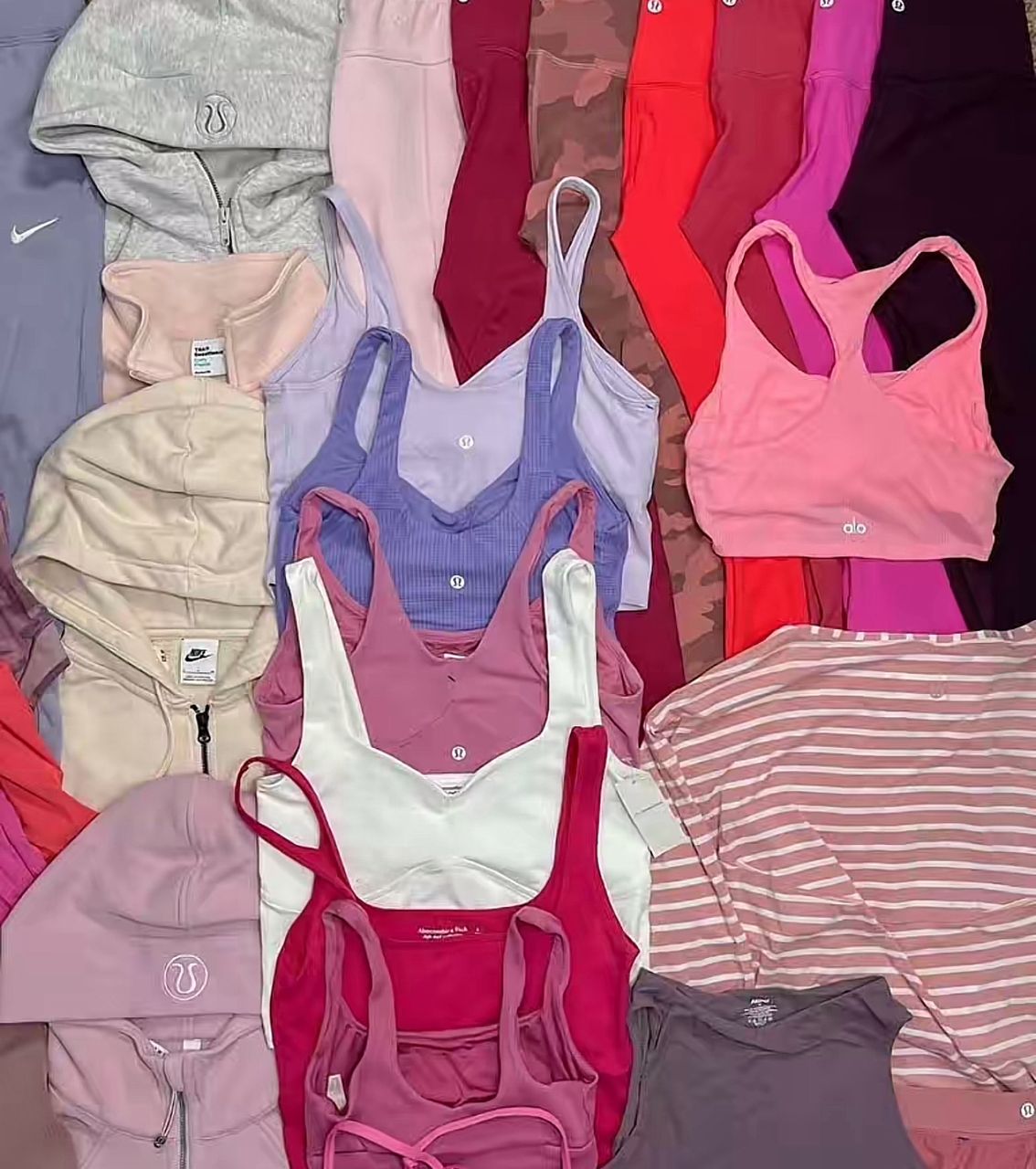 Mixed Lot of Lululemon Apparel & Accessories – Women’s & Men’s - Image 5